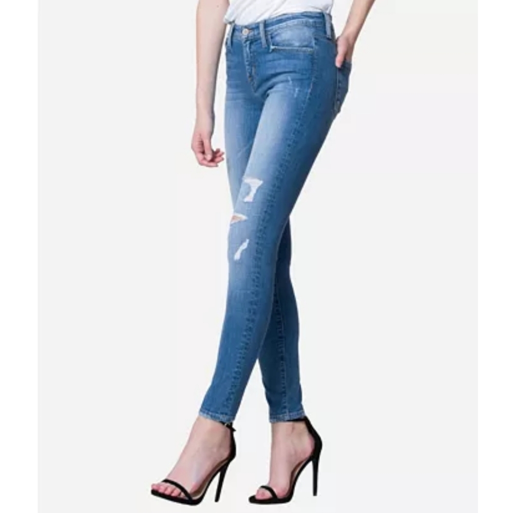 HOST PICK ~ FLYING MONKEY DISTRESSED SKINNY JEANS